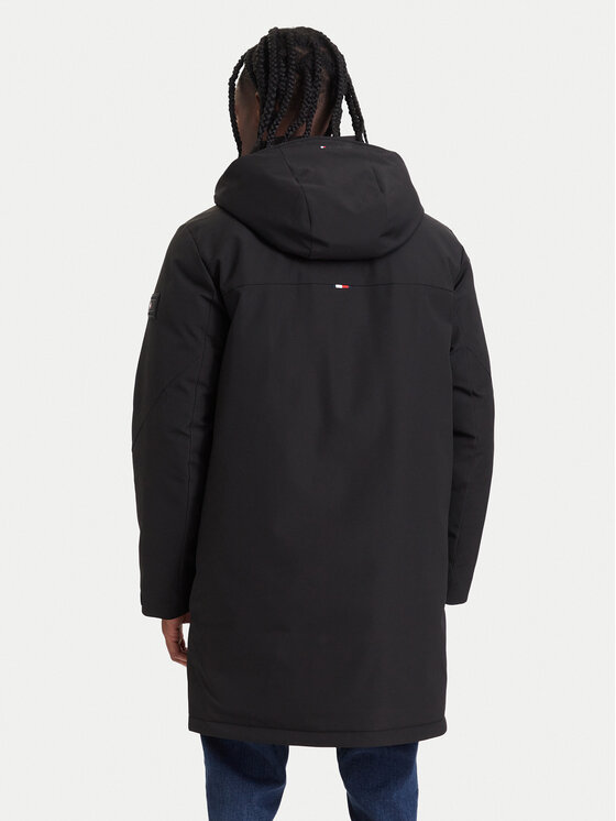 Tommy Hilfiger Tommy Hilfiger Striukė MW0MW44989 Juoda Regular Fit