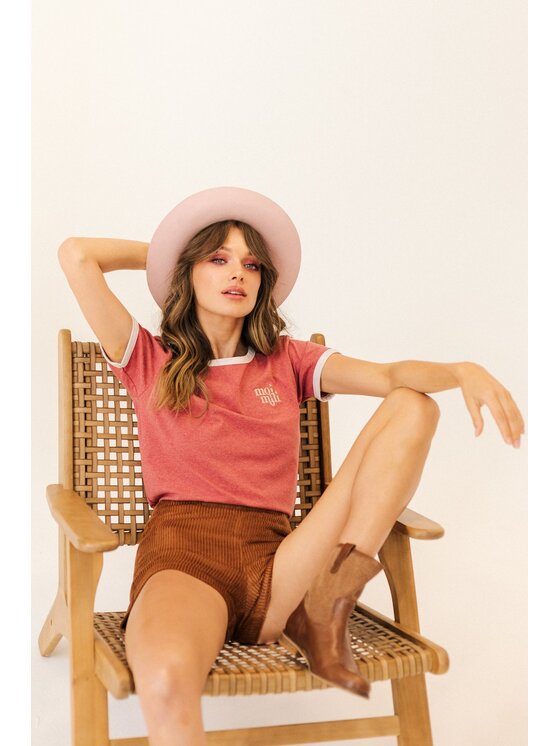 Moi Mili Moi Mili Szorty materiałowe Caramel Brązowy Basic Fit