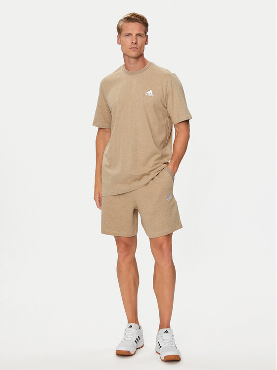 adidas adidas T-särk Seasonal Essentials IY6605 Beež Regular Fit