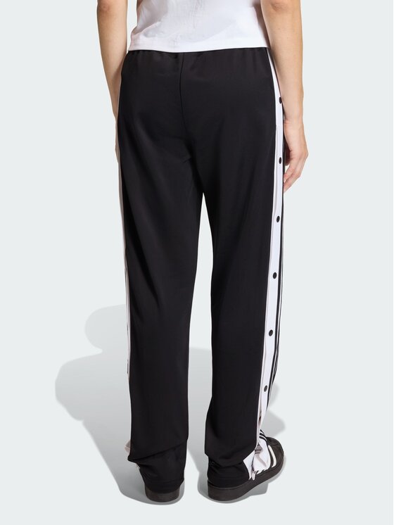 adidas adidas Spodnie dresowe 159165 Czarny Loose Fit