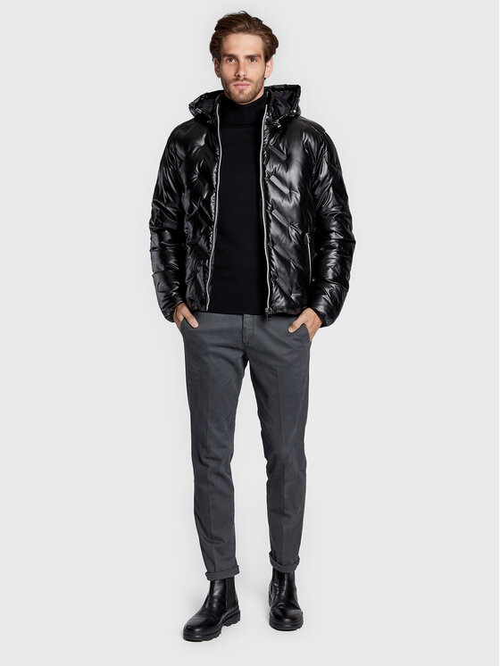 Baldessarini Baldessarini Ziemas jaka B2 50049/000/4043 Melns Regular Fit