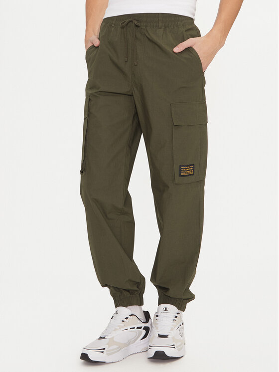 Champion Teplákové nohavice 220415 Zelená Loose Fit