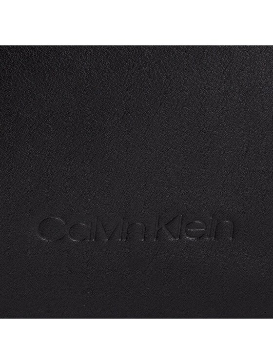 Calvin klein strapped large hobo clearance