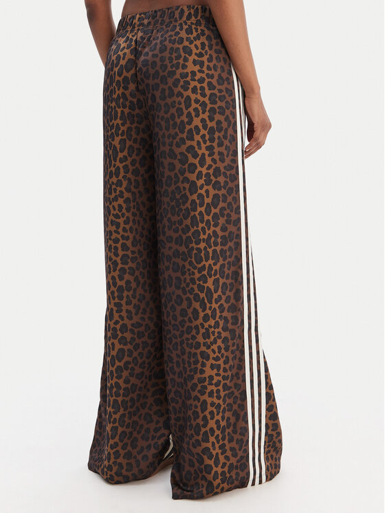 adidas adidas Spodnie dresowe Satin KA2666 Brązowy Wide Leg
