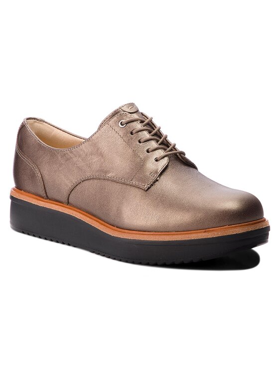 Clarks Clarks Oxford kingad Teadale Rhela 261296114 Kuldne