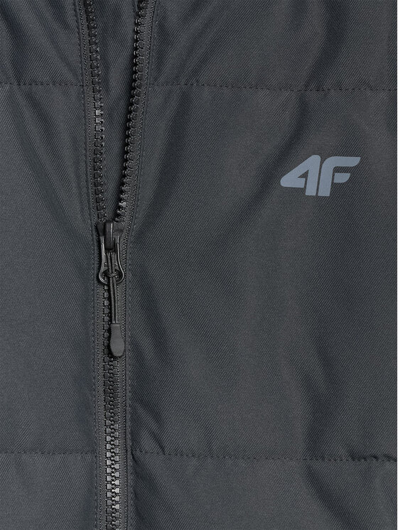 4F 4F Płaszcz zimowy OUTERWEAR Czarny Regular Fit