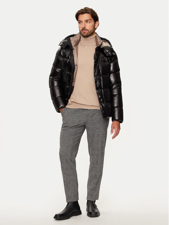 Hetregó Hetregó Μπουφάν πουπουλένιο Felix 8N563 Μαύρο Regular Fit