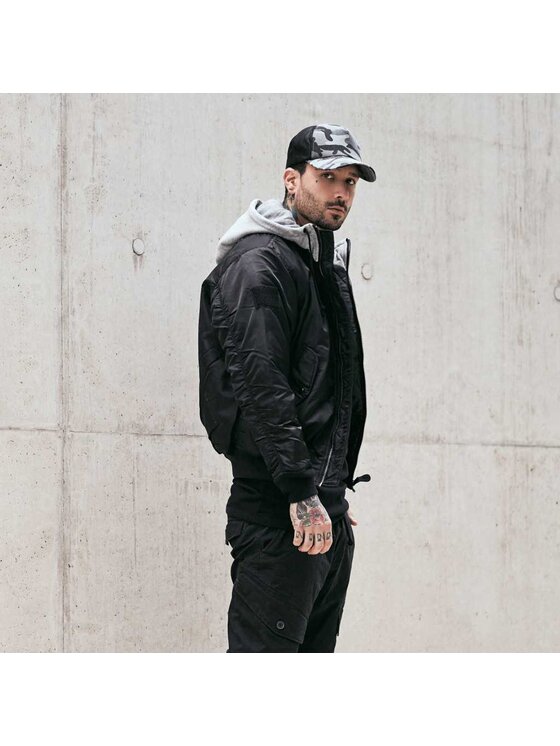 Brandit Brandit Kurtka bomber 3150.78.M Czarny Regular Fit