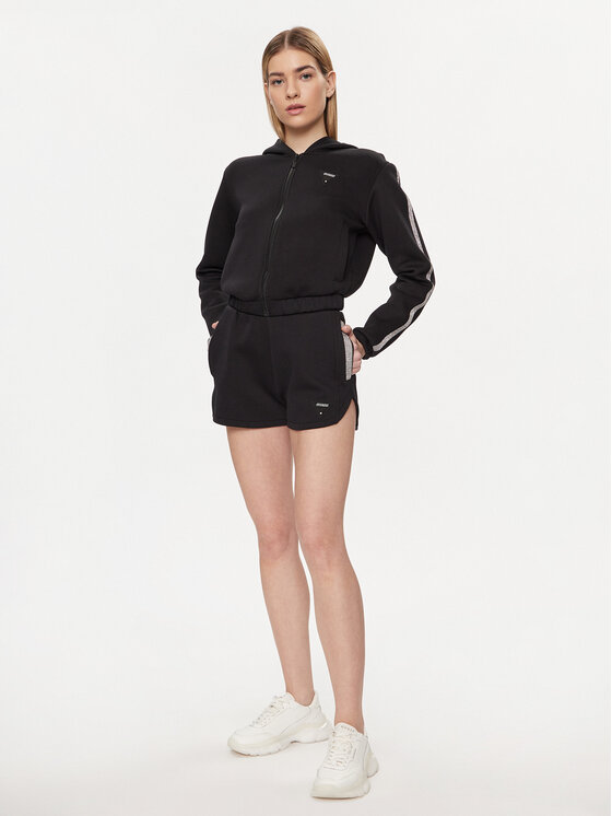 Guess Guess Шорти з тканини Kiara V4GD16 FL04P Чорний Regular Fit
