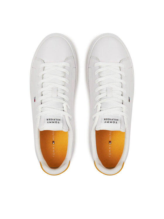Tommy Hilfiger Tommy Hilfiger Снікерcи Icon Court Pinperf Lth FM0FM05483 Білий