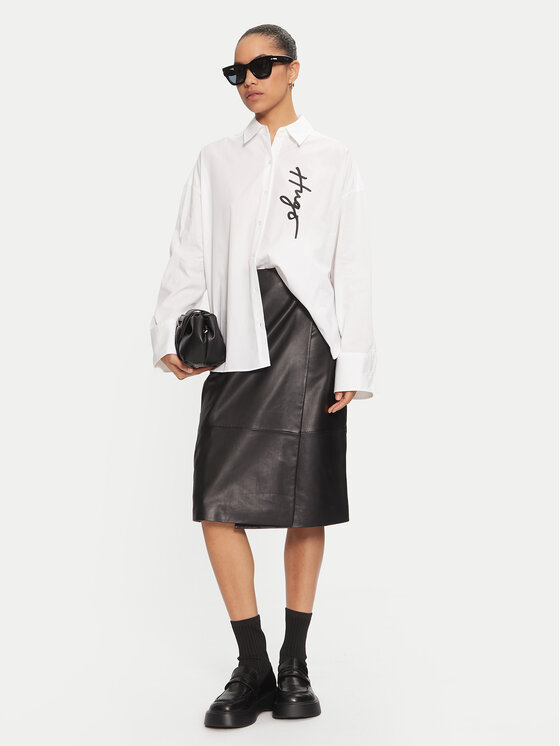 BOSS Boss Nahkseelik 50524021 Must Regular Fit