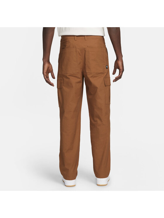 Nike Nike Spodnie materiałowe Club Cargo Pants Brązowy Regular Fit