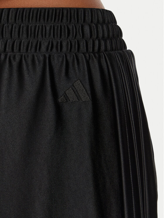 adidas adidas Riidest püksid Essentials Satin KV6849 Must Regular Fit
