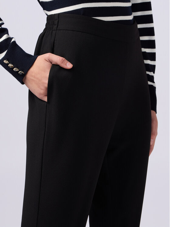 Oltre Oltre Pantaloni di tessuto P235J102249N033 Nero Boy Fit