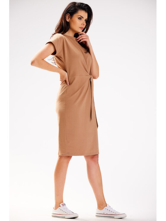 Infinite You Infinite You Sukienka letnia M302 Beżowy Basic Fit