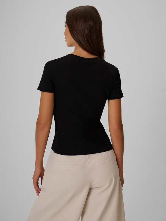 4F 4F T-Shirt BASIC+ Czarny Slim Fit