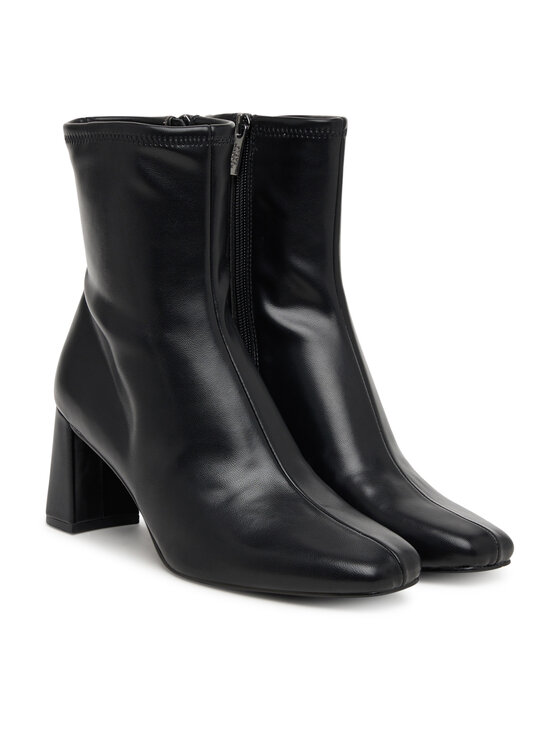 Steve Madden Steve Madden Polokozačky Hurst SM11003498 Černá