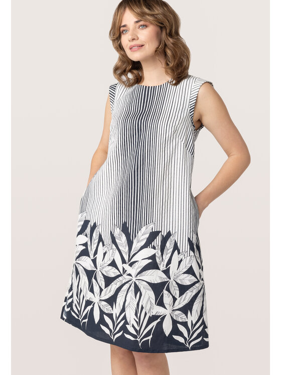 QUIOSQUE QUIOSQUE Každodenné šaty 4UB002 Tmavomodrá Regular Fit