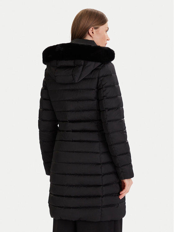 Geox Geox Geacă din puf Bettanie W5626H-T3122 F9000 Negru Regular Fit