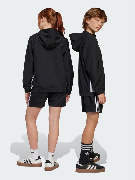 adidas adidas Szorty sportowe 152401 Czarny Regular Fit