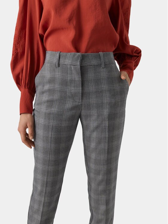 Vero Moda Vero Moda Chino hlače Malin 10299890 Siva Tapered Fit
