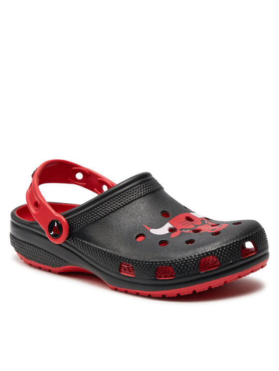Crocs Crocs Natikače Nba Chicago Bulls Classic Clog Varsity 209441 Crna