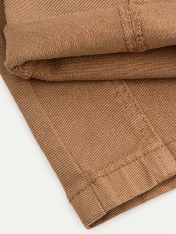 Coccodrillo Coccodrillo Hlače iz tkanine ZC4119101FBJ Rjava Slim Fit