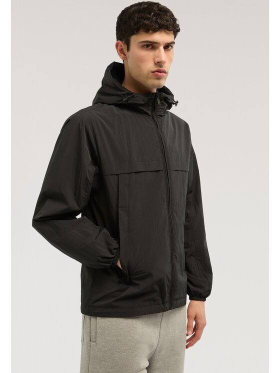 Trussardi Trussardi Płaszcz zimowy R006M000024N033 Czarny Over Fit