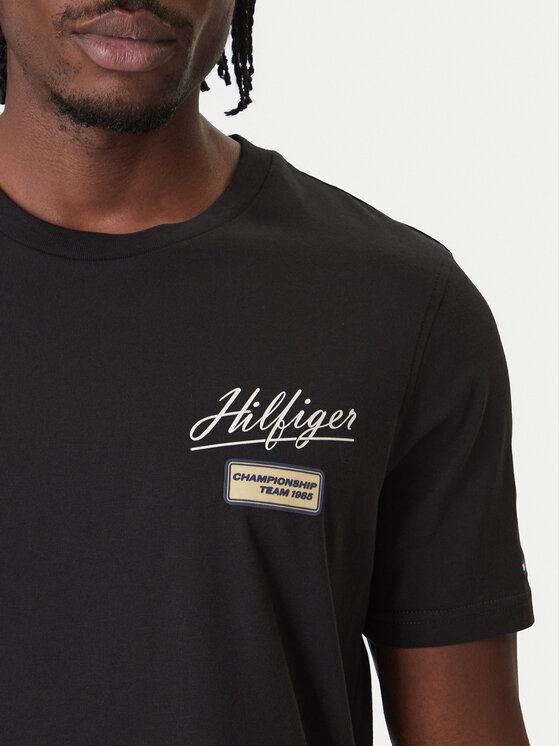 Tommy Hilfiger Tommy Hilfiger Póló Modern Ath Graphic MW0MW41471 Fekete Regular Fit