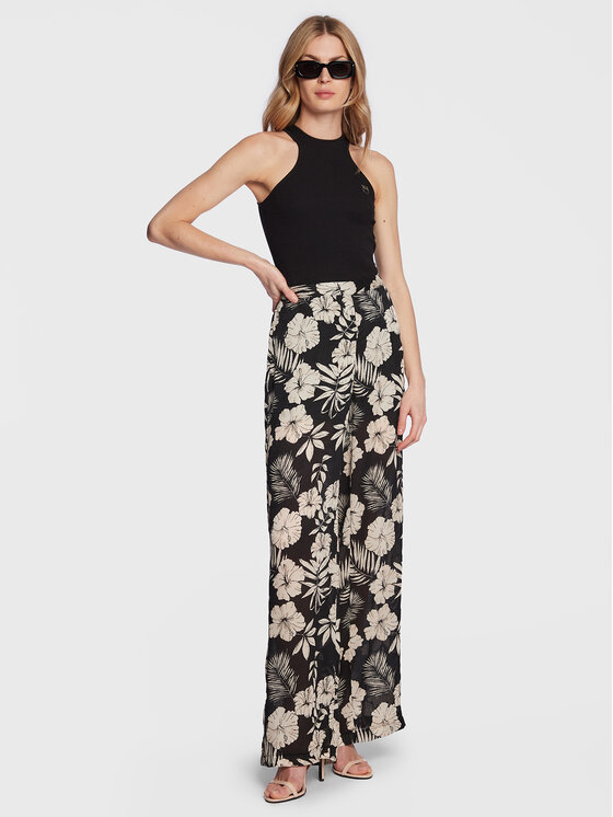 PINKO Pinko Hlače iz tkanine Taccagno 100910 A0OF Črna Relaxed Fit