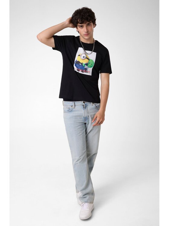 Guess Guess T-Shirt 183588 Czarny Classic Fit