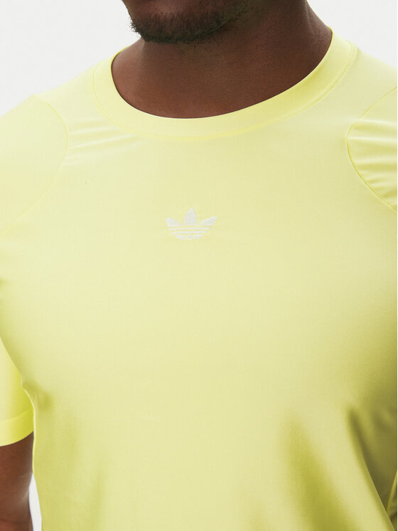 adidas adidas Majica Fashion Cut Line JD1286 Rumena Slim Fit