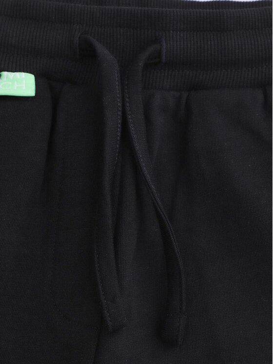 Coccodrillo Coccodrillo Szorty sportowe WC5120401IGJ Czarny Regular Fit