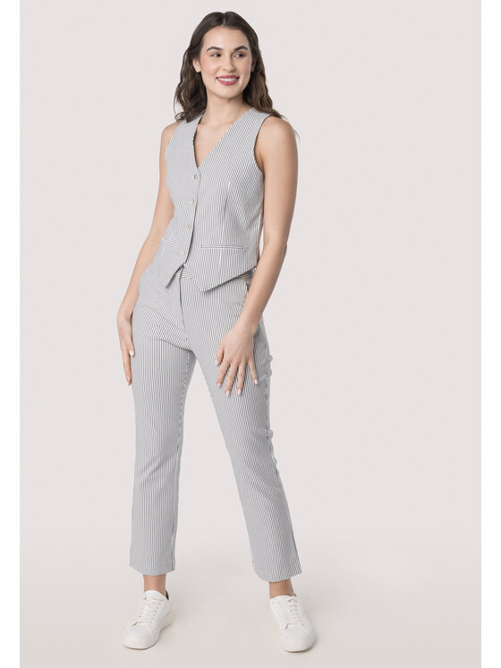 QUIOSQUE QUIOSQUE Spodnie damskie 3UD001 Biały Regular Fit