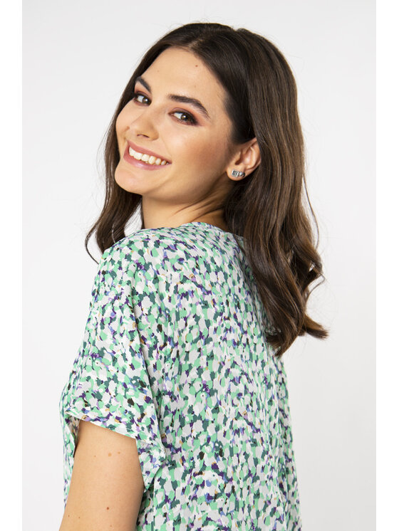 QUIOSQUE QUIOSQUE Bluzka FRYNDZEL SHIRT Zielony Regular Fit