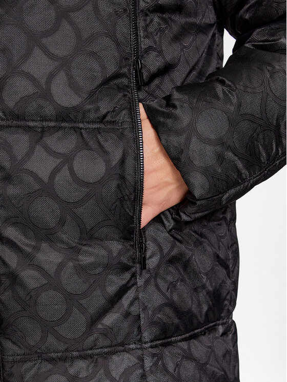Trussardi Trussardi Μπουφάν χειμωνιάτικο 52S00945 Μαύρο Regular Fit
