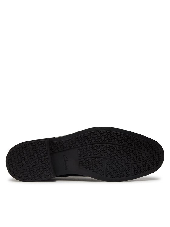 Clarks Clarks Pusbačiai Howard Cap 261620127 Juoda