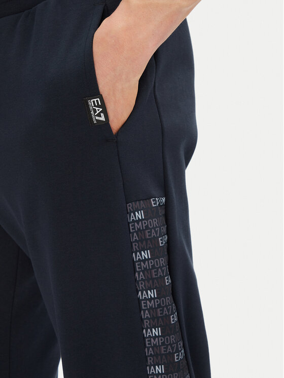 EA7 Emporio Armani EA7 Emporio Armani Spodnie dresowe 7M000216 AF12660 UB102 Granatowy Regular Fit