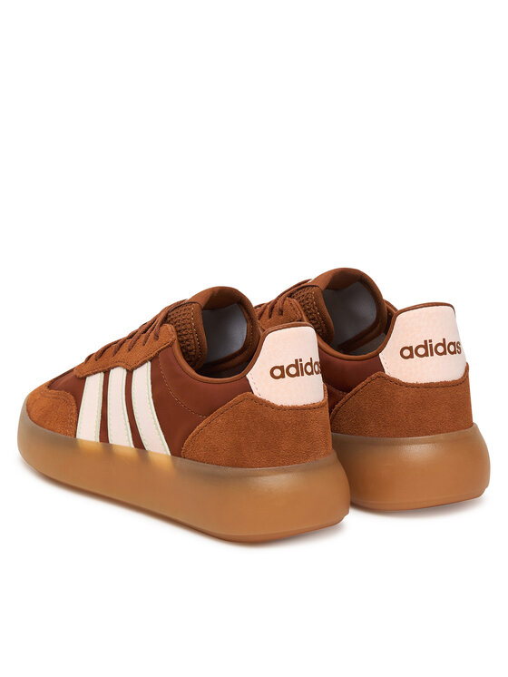 adidas adidas Sneakersy Barreda Decode IH1443 Brązowy