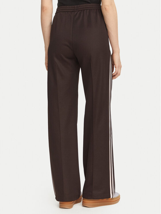 adidas adidas Spodnie dresowe Classic Track Pants KD3749 Brązowy Regular Fit