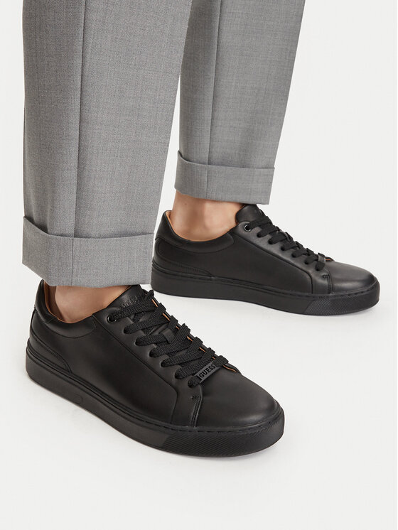 Guess Sneakers FMFIVA LEA12 Schwarz