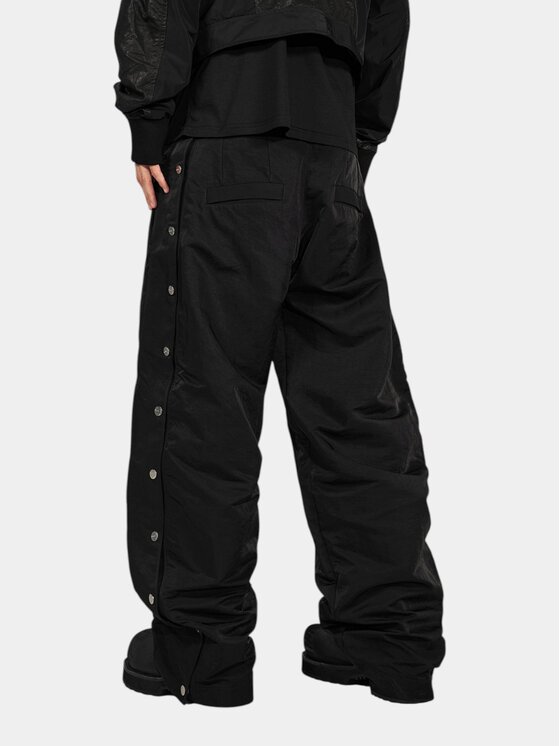 MADE BY SOCIETY MADE BY SOCIETY Spodnie materiałowe Pantaloni FRAME - P17742 Czarny Basic Fit