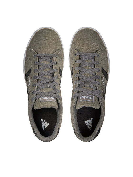 adidas adidas Снікерcи Daily 3.0 FW3270 Сірий