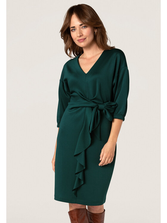 QUIOSQUE QUIOSQUE Večerní šaty 4SB001 Zelená Regular Fit