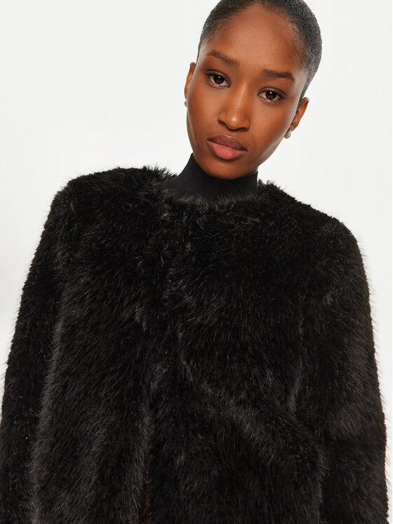 Rinascimento Rinascimento Blană CFC0120143003 Negru Regular Fit