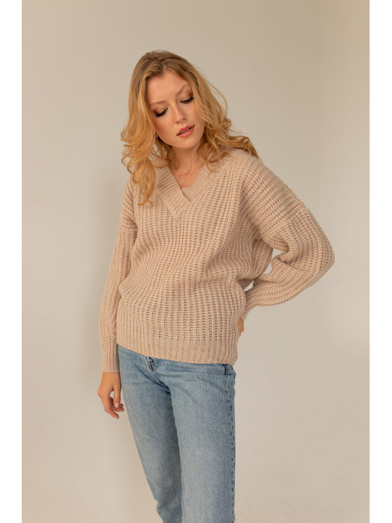 Entelier Entelier Sweter z dekoltem Beżowy Oversize