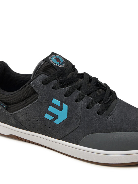 Marana shoes store