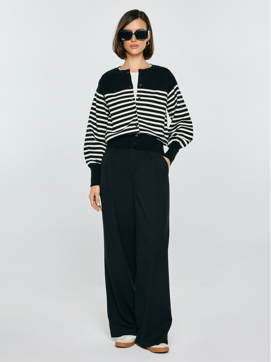BIG STAR BIG STAR Kardigan SUZANA Czarny Basic Fit