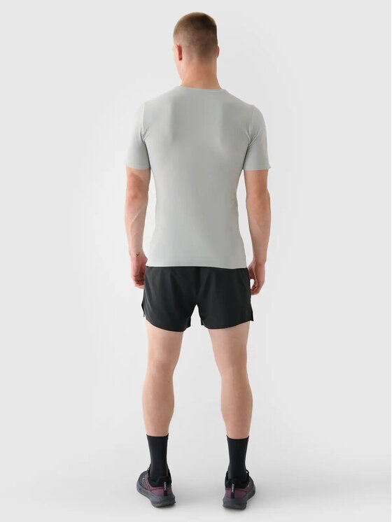4F 4F Αθλητικό σορτς 4FWAW24TFSHM633-22S Μαύρο Regular Fit