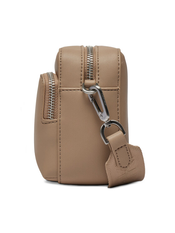 Calvin Klein Calvin Klein Soma Ck Must Camera Bag W/Pckt Lg K60K608410 Bēšs